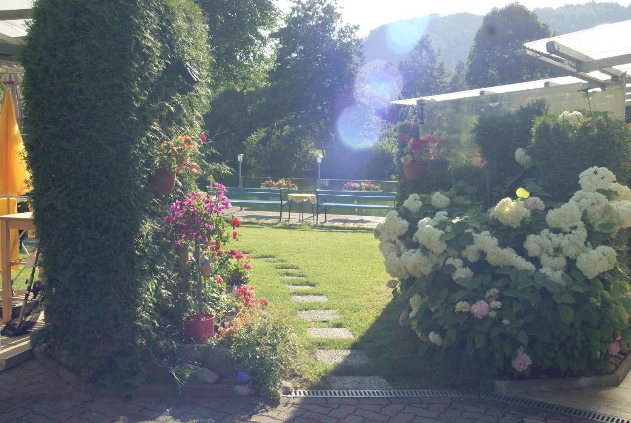 Ferienwohnungen Schiller Landskron Buitenkant foto